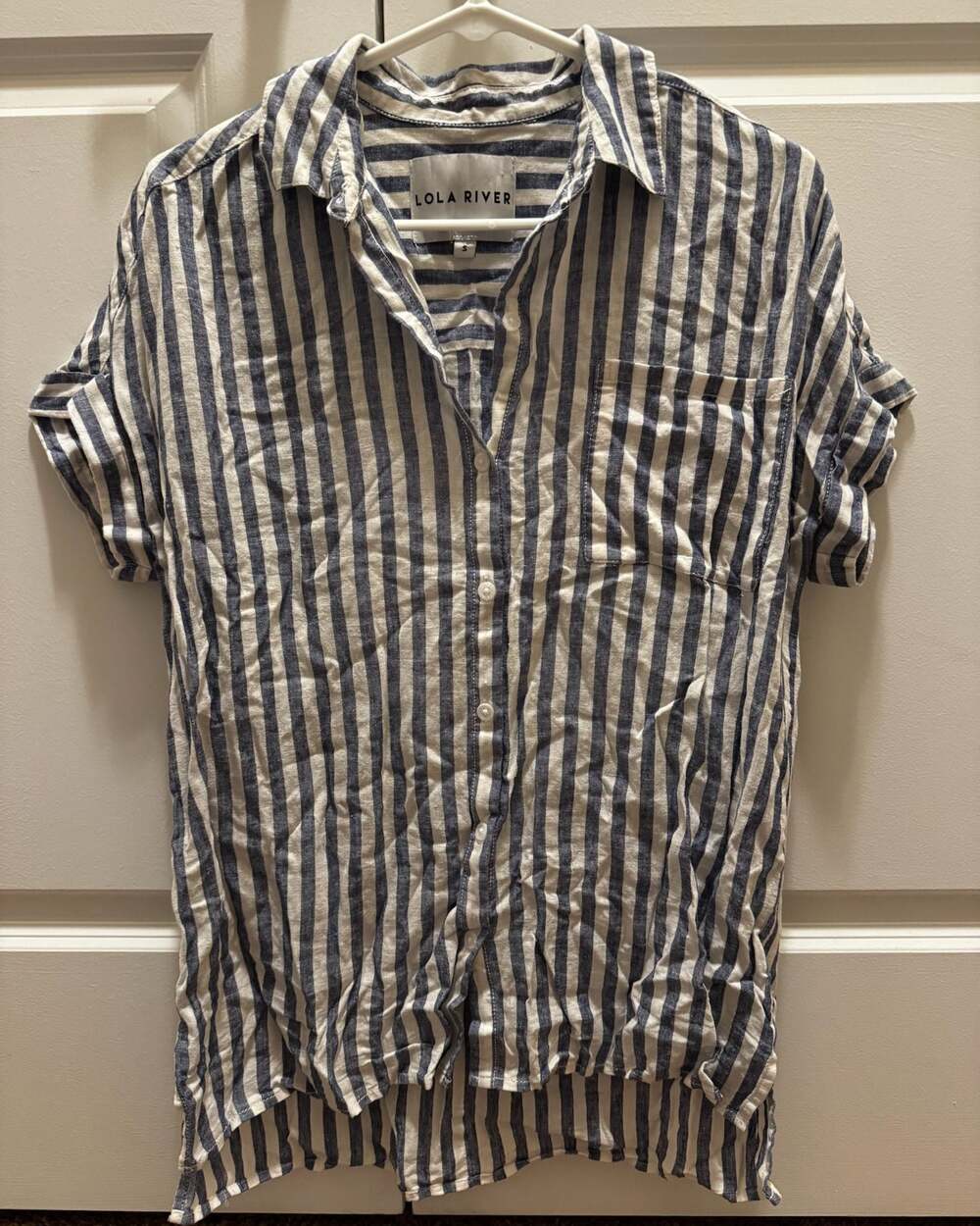 Lola River Striped Blue and White Short Sleeve Linen Blend Button Up Shirt